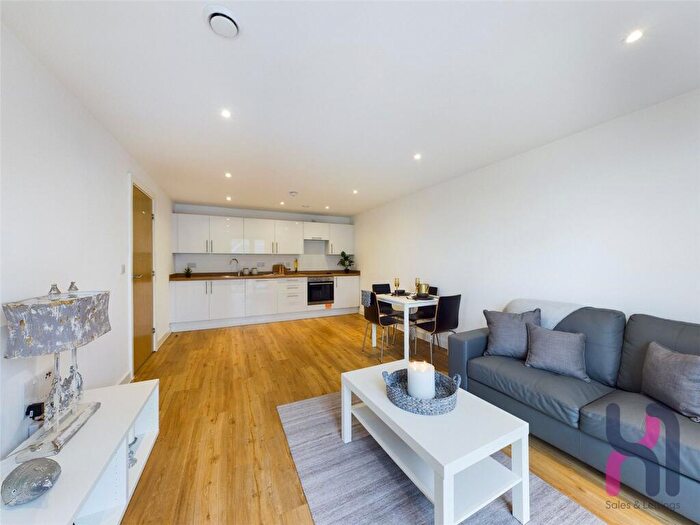 2 Bedroom Property To Rent In Every Street, Ancoats, M4