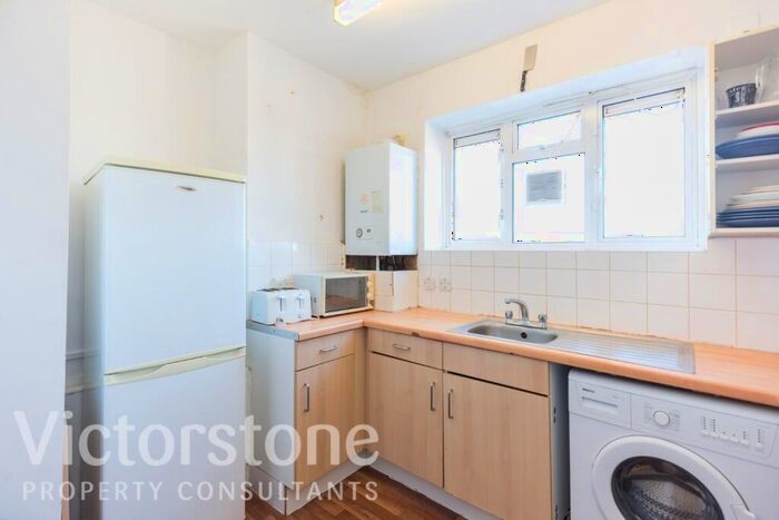 5 Bedroom Apartment To Rent In Godwin Court, Crowndale Road, Camden, London, NW1