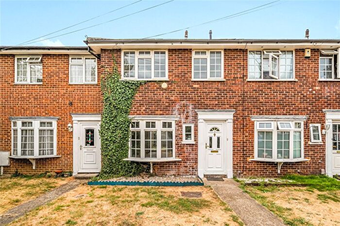 3 Bedroom Terraced House For Sale In Rembrandt Way, Walton-On-Thames, KT12