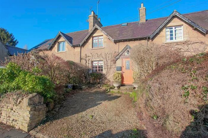 3 Bedroom Cottage For Sale In High Street, Lyneham, OX7