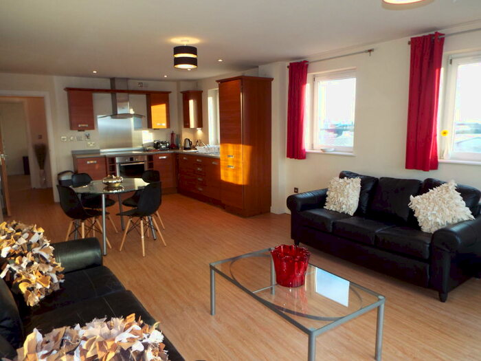 2 Bedroom Apartment To Rent In Ocean Buildings, Bute Crescent, Cardiff, CF10