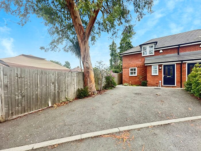 2 Bedroom Semi Detached House For Sale In Loose Road, Maidstone, ME15