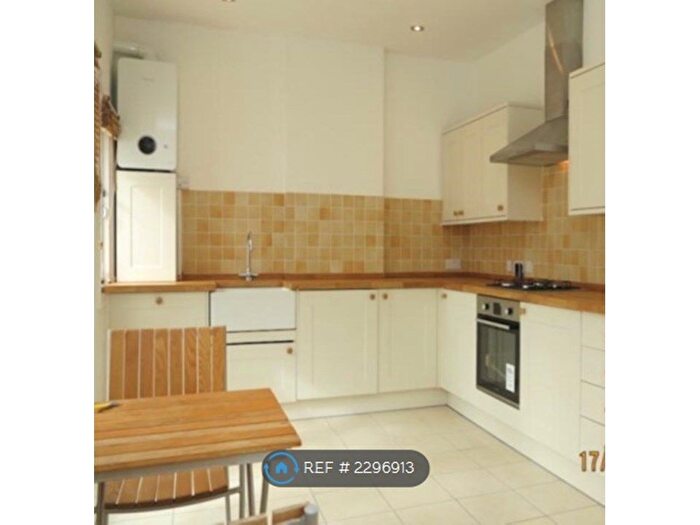 2 Bedroom Flat To Rent In Prestbury Road, Cheltenham, GL52
