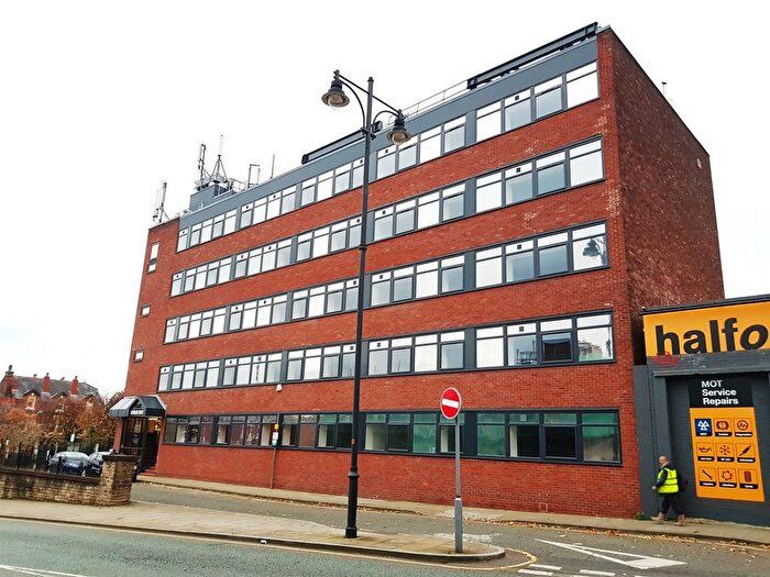 1 Bedroom Flat To Rent In Edward Street, Stockport, SK1