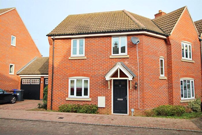 3 Bedroom Terraced House To Rent In Fennel Drive, Red Lodge, IP28