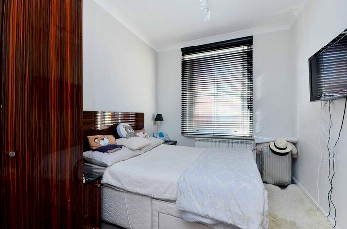 1 Bedroom Flat To Rent In Marylebone Street, Marylebone, London, W1G