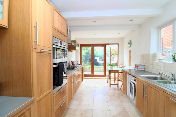 3 Bedroom Property To Rent In Kendal Road, Hove, BN3