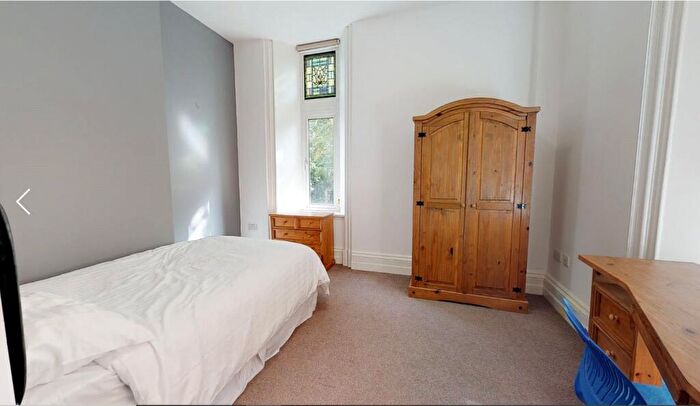 3 Bedroom Flat To Rent In Whitefield Terrace, Greenbank Road, Plymouth, Devon, PL4