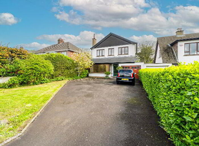 4 Bedroom Detached House For Sale In Glenarm Road, Larne, BT40