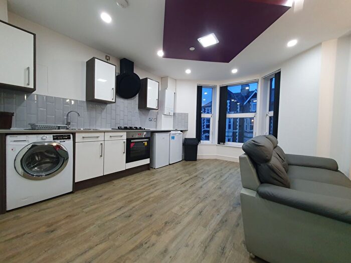 1 Bedroom Flat To Rent In , Claude Road, Cardiff, CF24