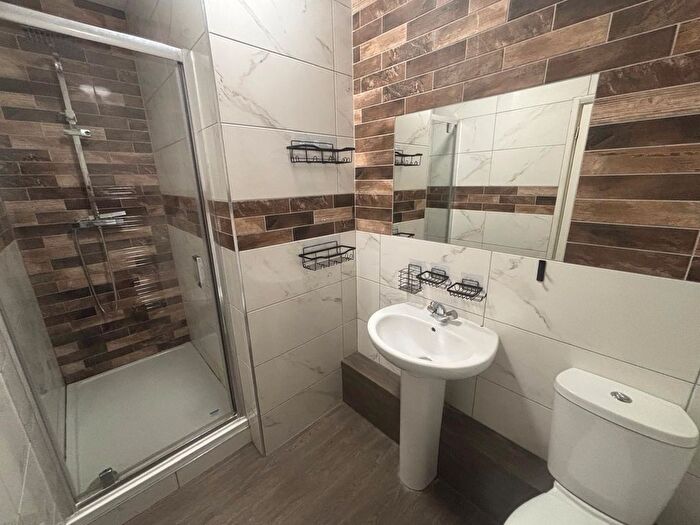 4 Bedroom Flat To Rent In Albert Road, Southsea, PO4