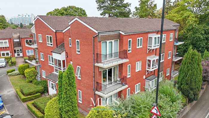 2 Bedroom Flat For Sale In Yewdale, Harborne Park Road, Birmingham, West Midlands, B17