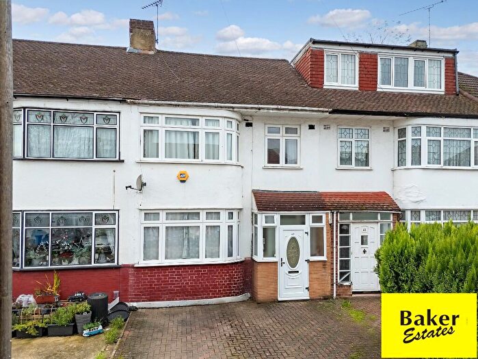3 Bedroom Terraced House To Rent In Ascot Close, Hainault, London, IG6