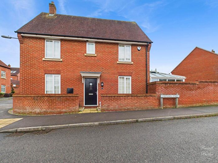 3 Bedroom Detached House For Sale In Constance Street, Buckingham, MK18