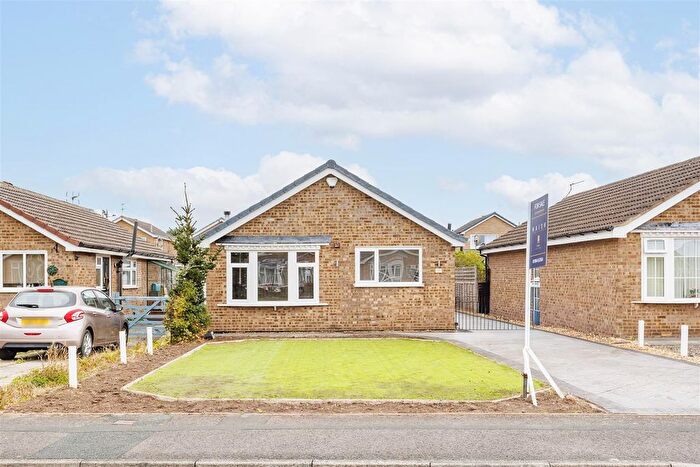 3 Bedroom Detached Bungalow For Sale In Long Furrow, Haxby, YO32