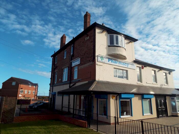 2 Bedroom Maisonette To Rent In Robinson Terrace, Hendon, Sunderland, SR2