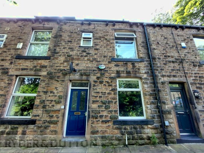 3 Bedroom Terraced House To Rent In Co-Operative Street, Uppermill, Oldham, Greater Manchester, OL3