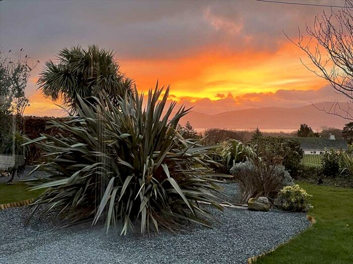 2 Bedroom Cottage For Sale In Tyn Y Gongl, Llangoed, Llangoed, Beaumaris, LL58