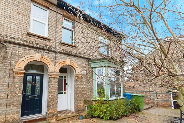 3 Bedroom End Of Terrace House For Sale In Springfield Terrace, Sudbury, CO10