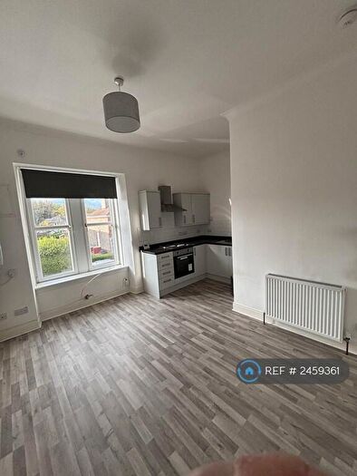 1 Bedroom Flat To Rent In Campbell Street, Renfrew, PA4