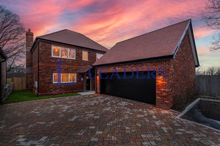 5 Bedroom Detached House For Sale In Hurtson Lane, Storrington, Pulborough, RH20