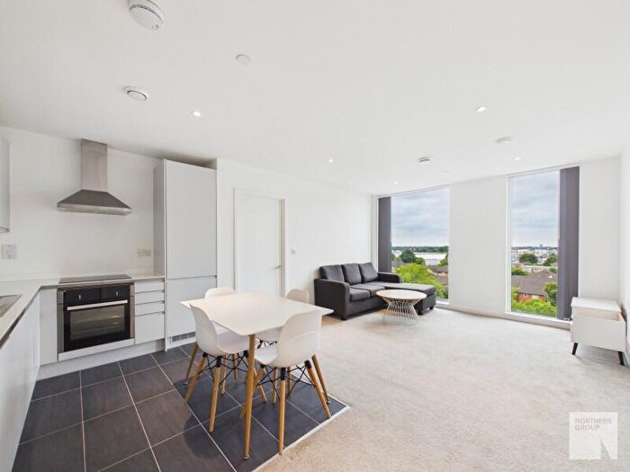 2 Bedroom Apartment To Rent In Burlington Square :: Manchester, M15