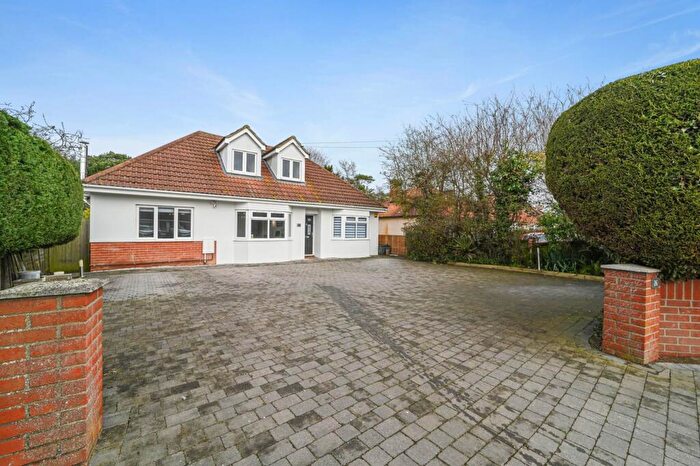 5 Bedroom Detached Bungalow For Sale In The Street, Capel St Mary, IP9