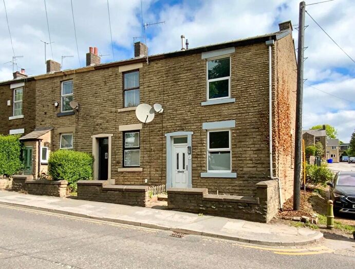 2 Bedroom End Of Terrace House To Rent In Woolley Lane, Hollingworth, SK14