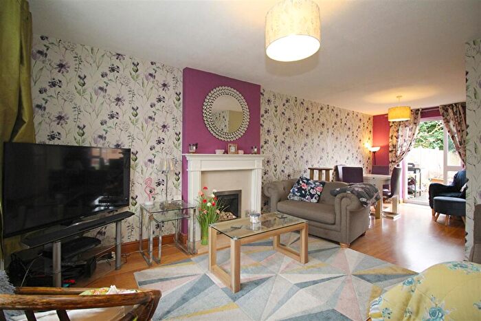 3 Bedroom Semi-Detached House To Rent In Castle Rise, Groby, LE6