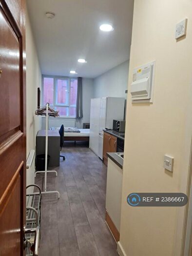 Studio To Rent In Cobourg Street, Manchester, M1