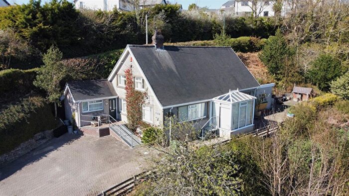 6 Bedroom Detached House For Sale In Cwmpadarn, Llanbadarn Fawr, Aberystwyth, SY23
