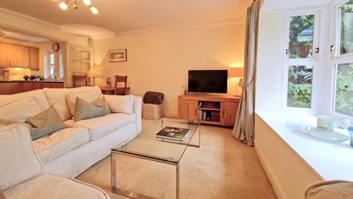 1 Bedroom Flat For Sale In Flat, The Ambassador, London Road, Sunningdale, SL5