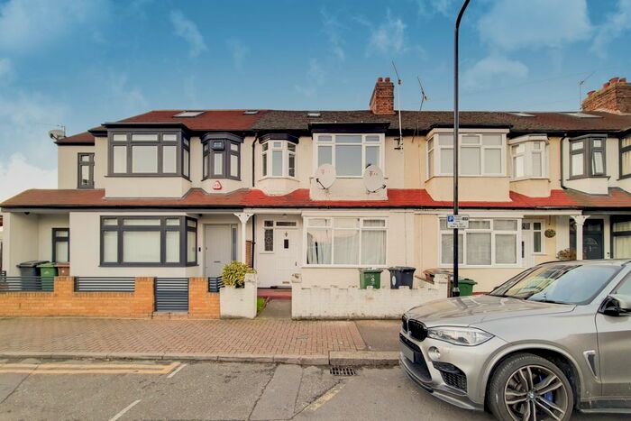 Property To Rent In Overton Road, Waltham Forest, Waltham Forest E10