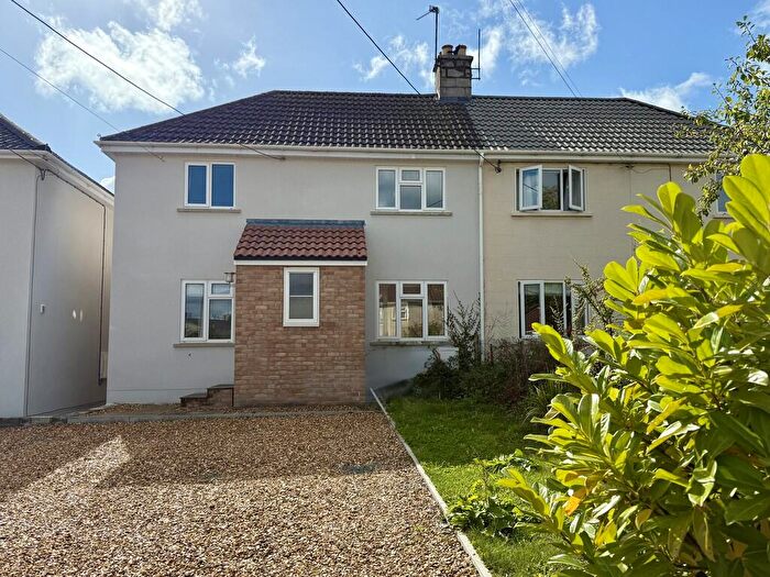 3 Bedroom Semi-Detached House For Sale In Moorsfield, Clutton, BS39