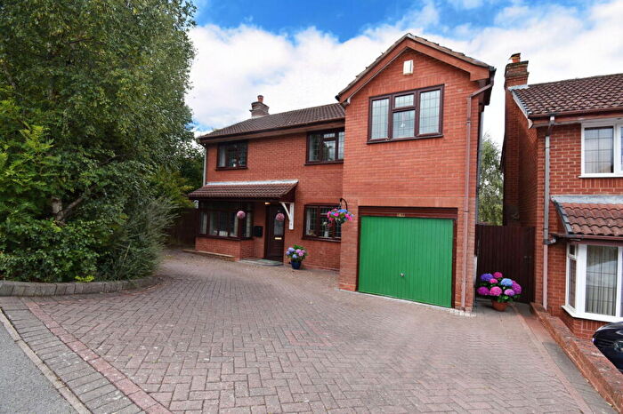 5 Bedroom Detached House For Sale In Old Hall Close, Stourbridge, DY8