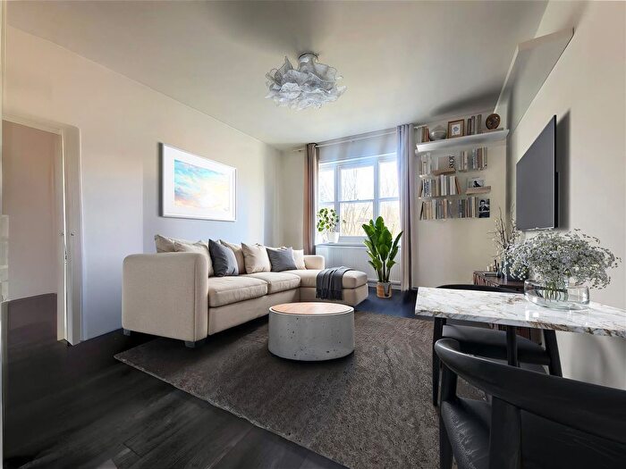 1 Bedroom Flat To Rent In Belsize Avenue, Belsize Park, NW3