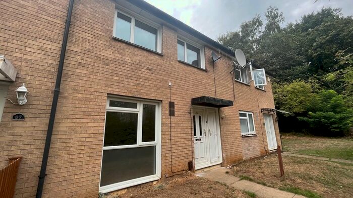 3 Bedroom Property To Rent In Harefield Road, Northampton, NN3