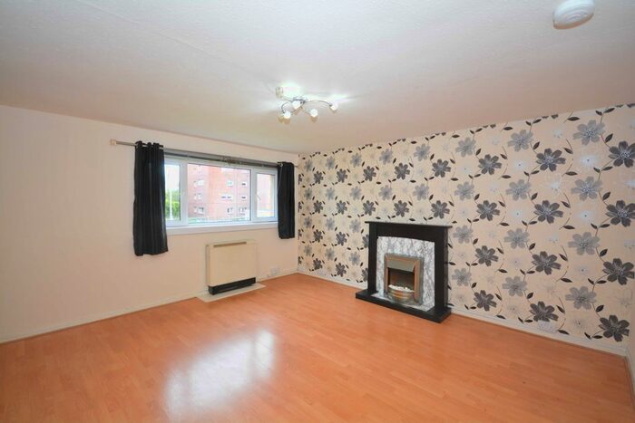 2 Bedroom Flat To Rent In Mackintosh Road, Inverness, IV2