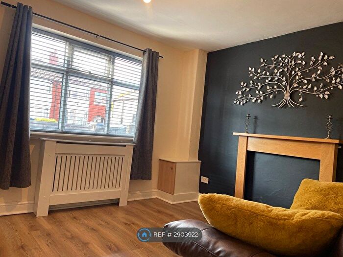 1 Bedroom Flat To Rent In Timperley, Altrincham, WA15