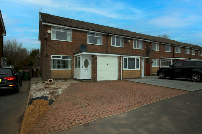 3 Bedroom Semi-Detached House To Rent In Longfield, Fulwood, Preston, Lancashire, PR2