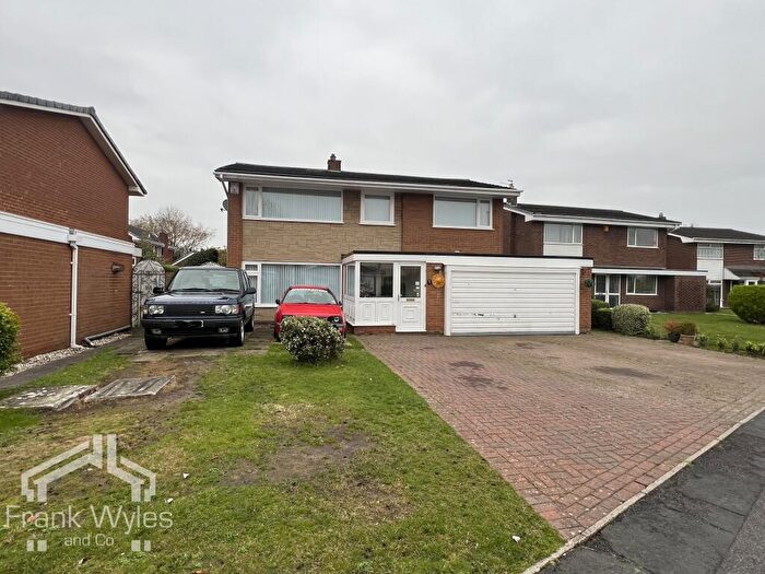 4 Bedroom Detached House For Sale In Silverdale Road, Lytham St Annes, FY8