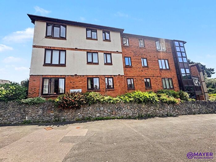 2 Bedroom Flat For Sale In Barncott Mudge Way, Plymouth, PL7