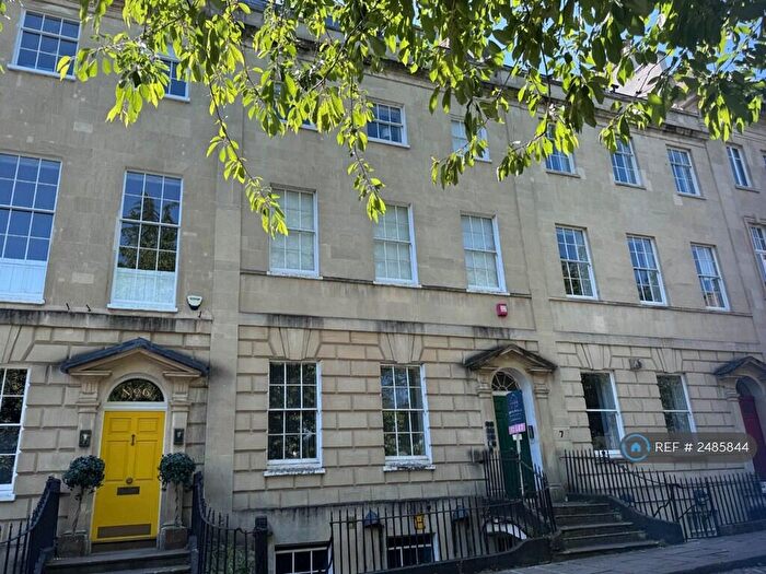 1 Bedroom Flat To Rent In Berkeley Square, Bristol, BS8