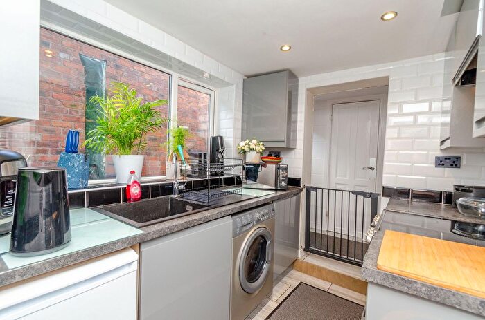 3 Bedroom End Terrace House For Sale In High Mount Street, Hednesford, Cannock, WS12