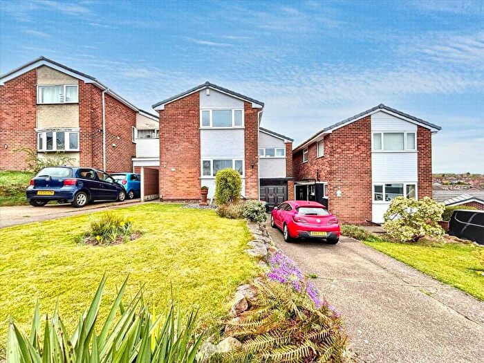 3 Bedroom Detached House For Sale In Longhill Rise, Kirkby In Ashfield, NG17