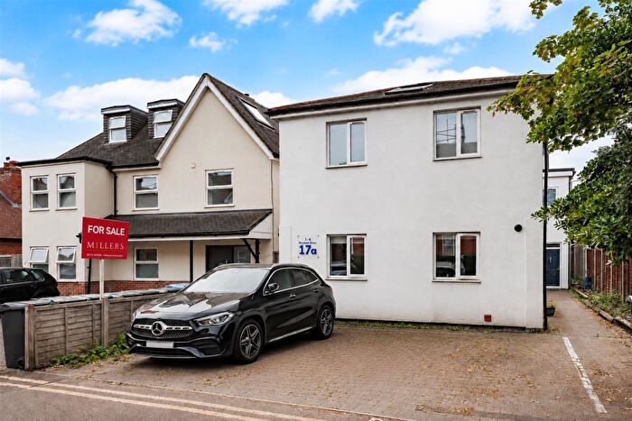 2 Bedroom Maisonette For Sale In Hemnall Street, Epping, CM16