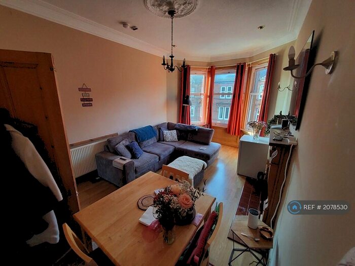 2 Bedroom Flat To Rent In White Street, Glasgow, G11