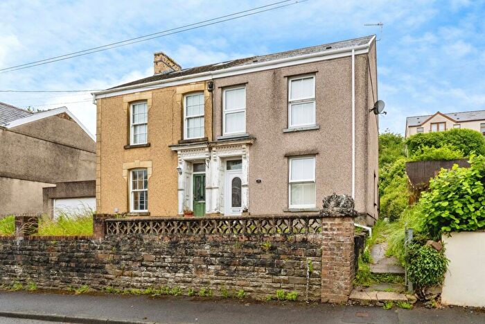 3 Bedroom Semi-Detached House For Sale In Goppa Road, Swansea, West Glamorgan, SA4