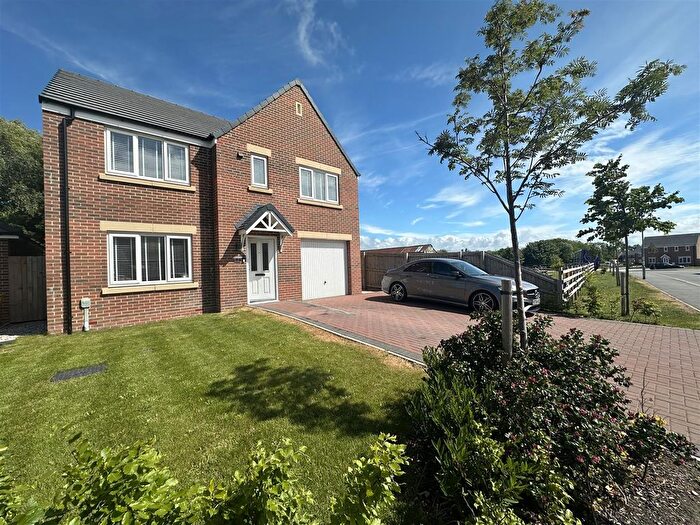 5 Bedroom Property For Sale In Thornton Drive, Hesketh Bank, Preston, PR4