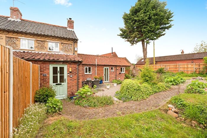 3 Bedroom Cottage For Sale In Long Yard, Briston, Melton Constable, NR24